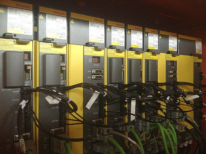 YT-CNC-Lathes Fanuc 32iMB Electro Closet 2 Spindles - 2 Turrets     Young Tech      Y