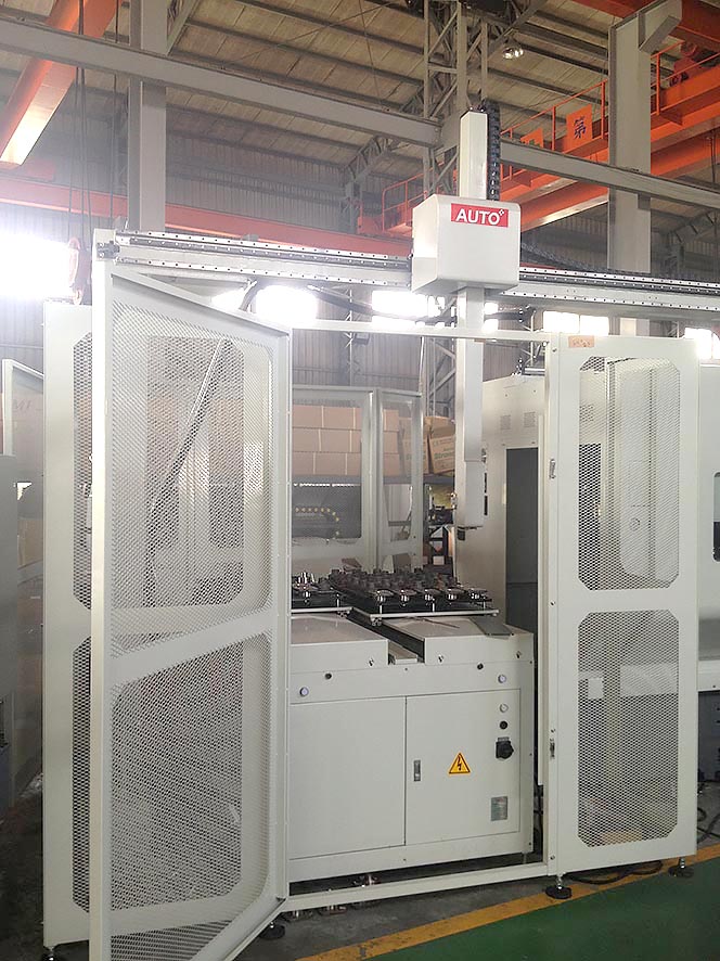 YT-CNC-Lathes-Robot            Young Tech