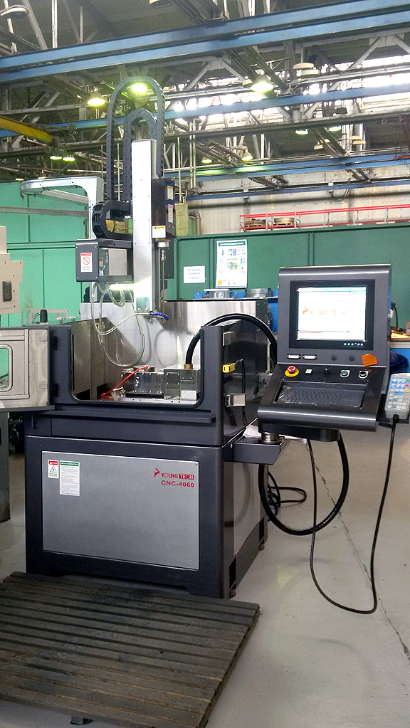 CNC-4060 EDM Superdrill Young Tech with Tilting-Rotary Table       - - - 